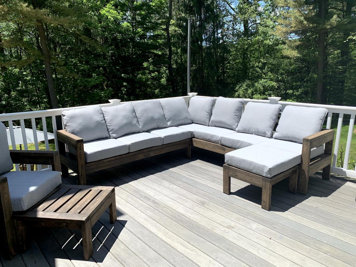 2x4 Outdoor Sectional with Matching Ottomans Chairs Table Ana White